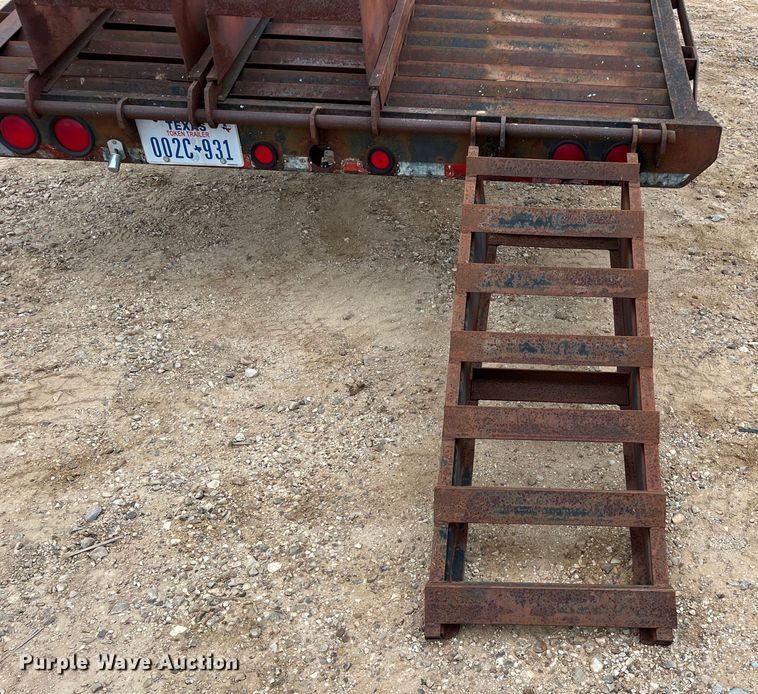 image for item DS2961 1994 Texas Bragg Enterprises 31+5TDGN equipment trailer
