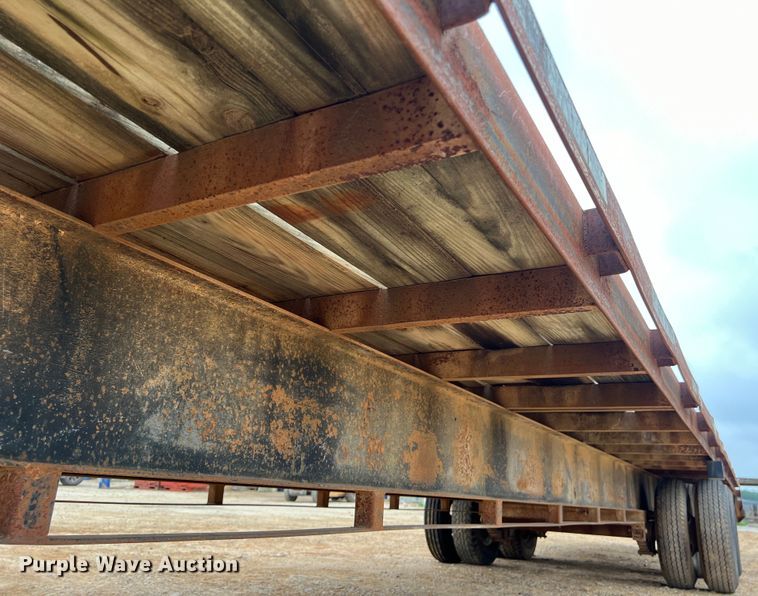 image for item DS2961 1994 Texas Bragg Enterprises 31+5TDGN equipment trailer