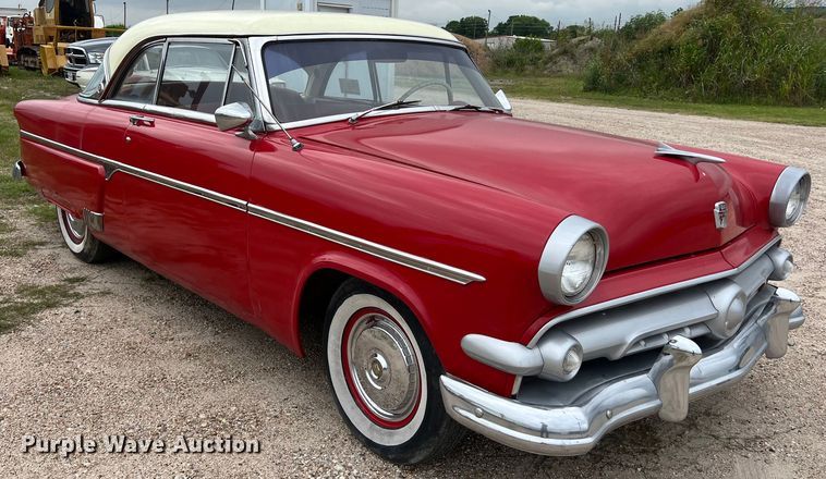 image for item DS2973 1954 Ford Victoria 