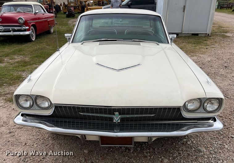image for item DS2974 1966 Ford Thunderbird 