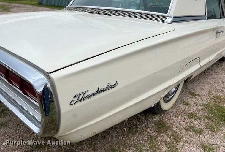 image for item DS2974 1966 Ford Thunderbird 