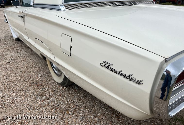 image for item DS2974 1966 Ford Thunderbird 