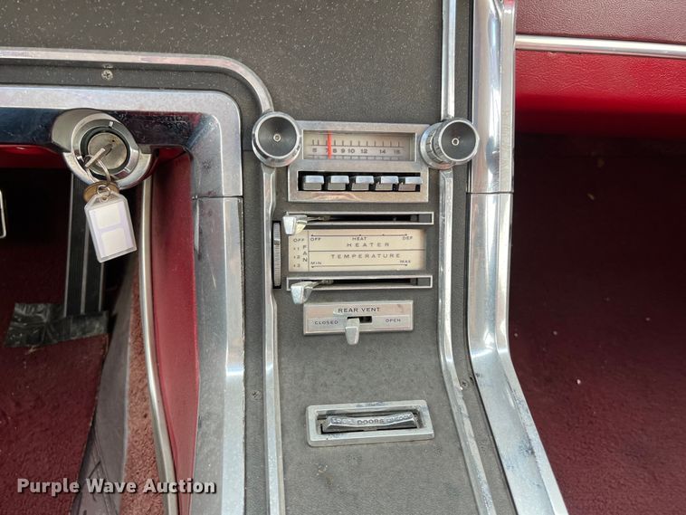 image for item DS2974 1966 Ford Thunderbird 