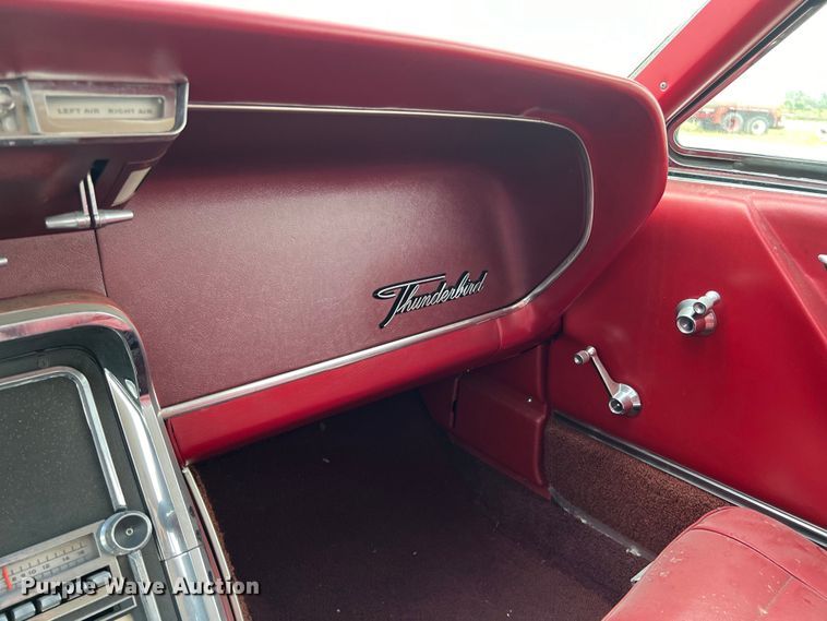 image for item DS2974 1966 Ford Thunderbird 