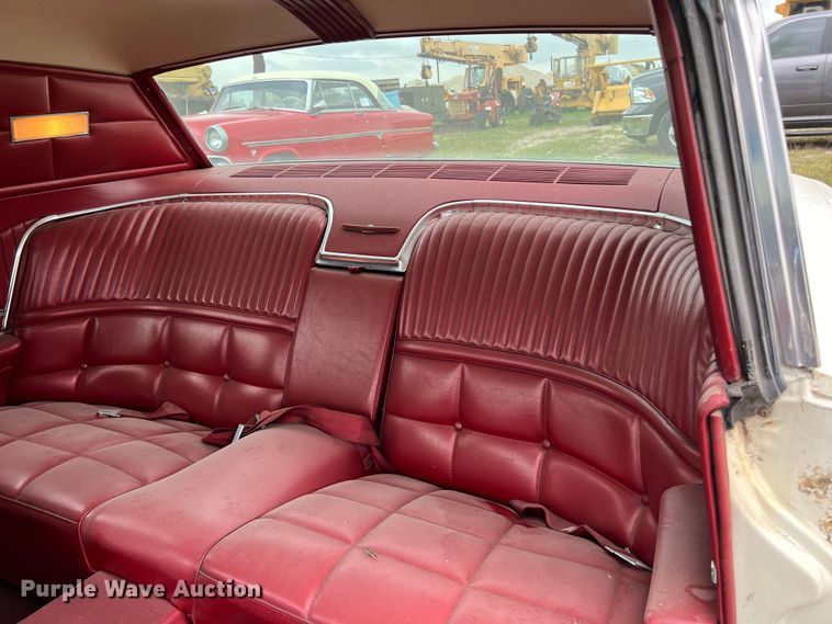 image for item DS2974 1966 Ford Thunderbird 