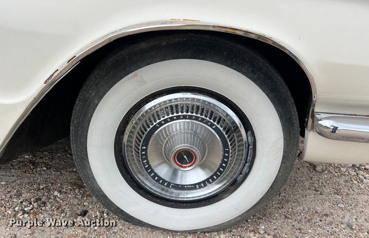 image for item DS2974 1966 Ford Thunderbird 