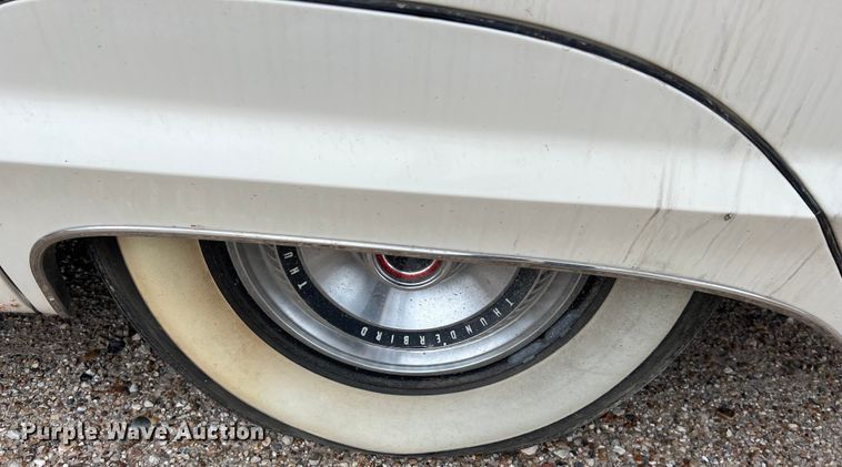 image for item DS2974 1966 Ford Thunderbird 