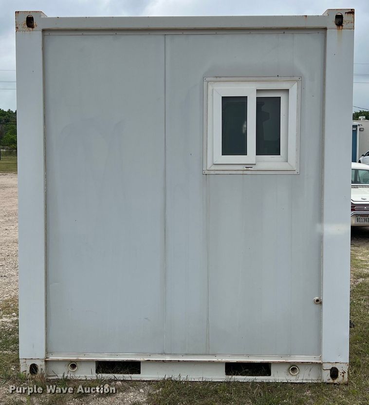 image for item DS2975 XDF Deluxe portable restroom