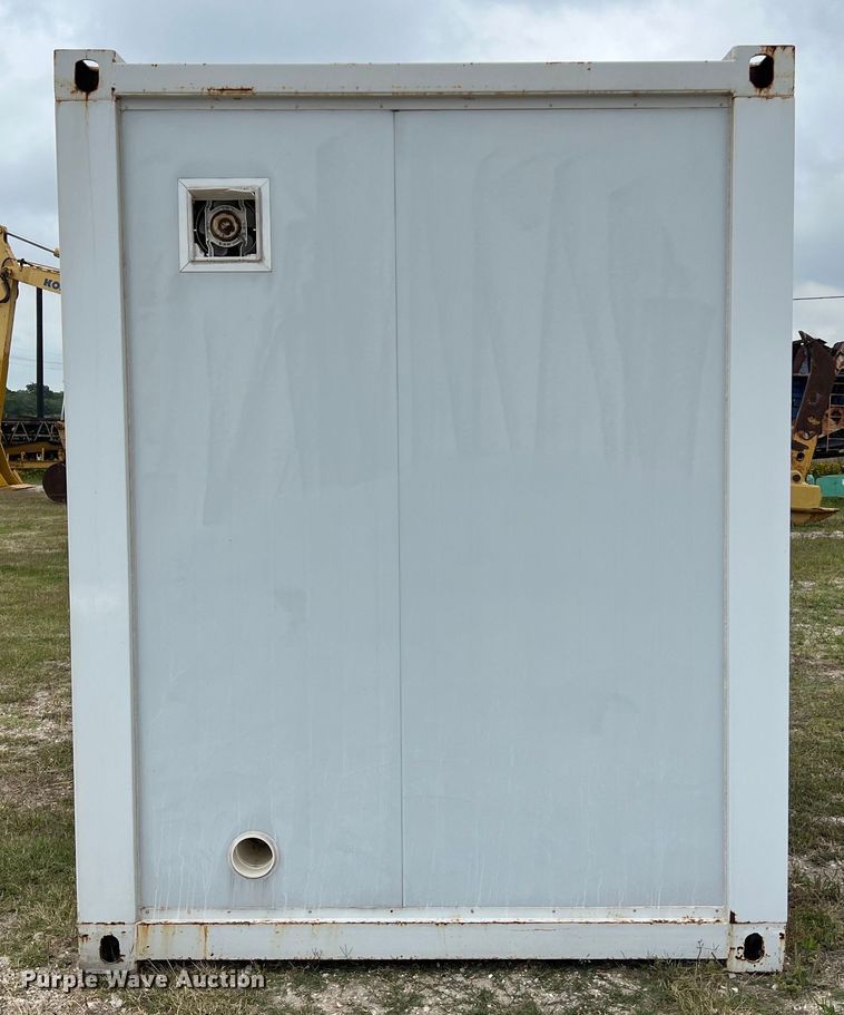 image for item DS2975 XDF Deluxe portable restroom