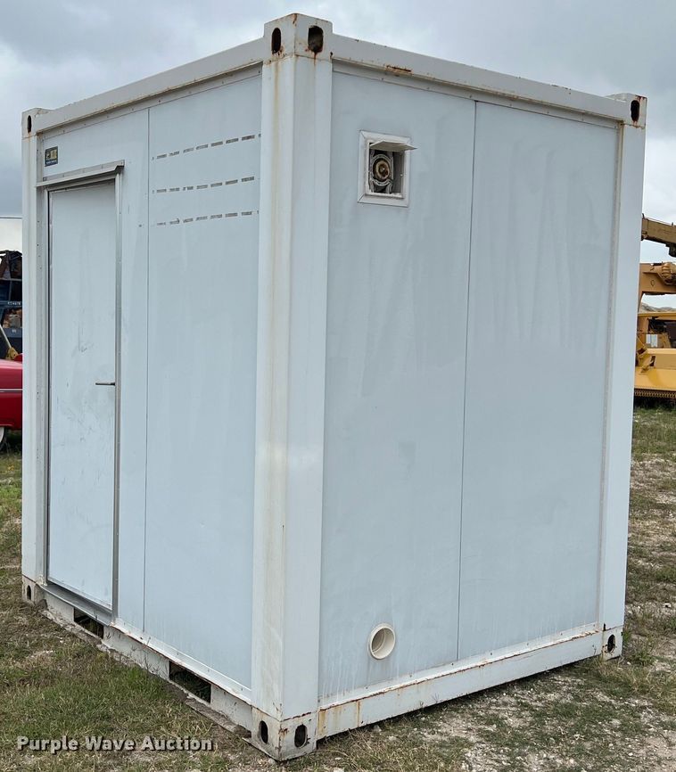 image for item DS2975 XDF Deluxe portable restroom