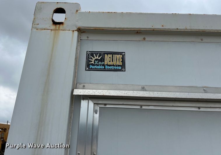 image for item DS2975 XDF Deluxe portable restroom