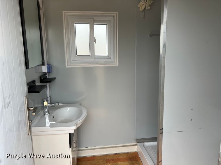 image for item DS2975 XDF Deluxe portable restroom