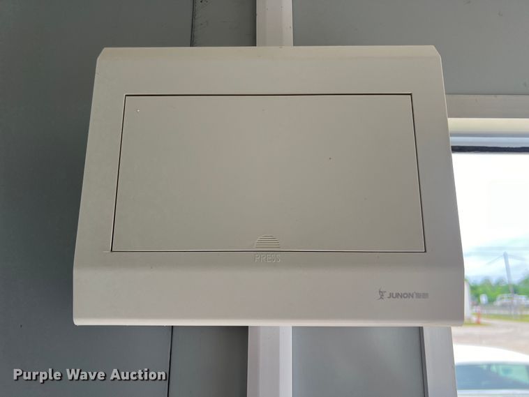 image for item DS2975 XDF Deluxe portable restroom