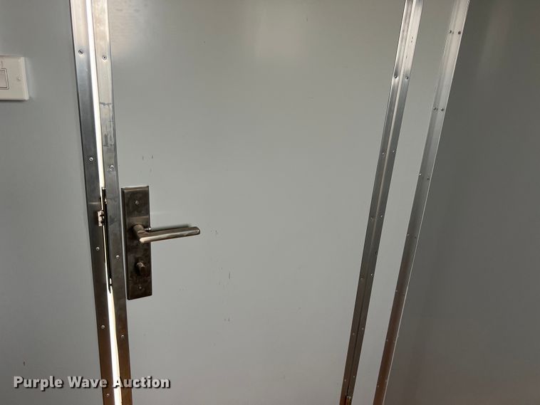 image for item DS2975 XDF Deluxe portable restroom