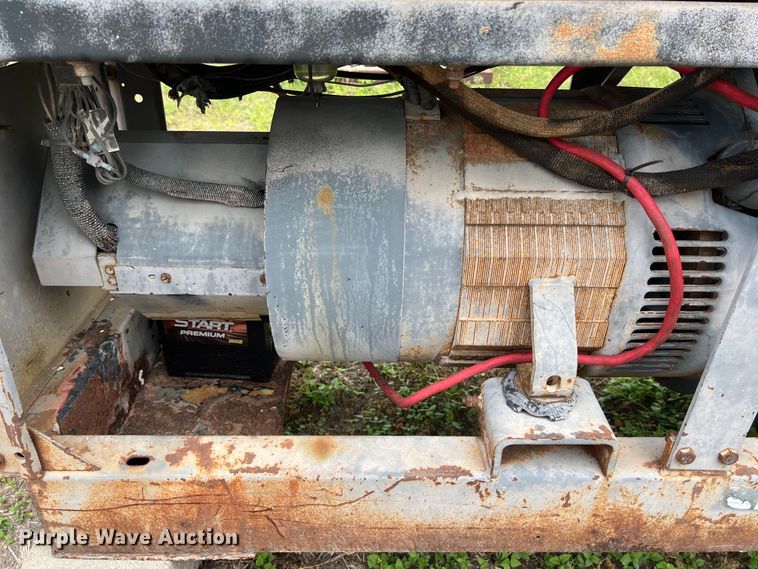 image for item DS2978 Lincoln Electric  SA-250 welder/generator