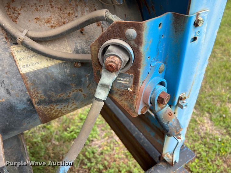 image for item DS2980 Miller Big Blue 400D welder/generator