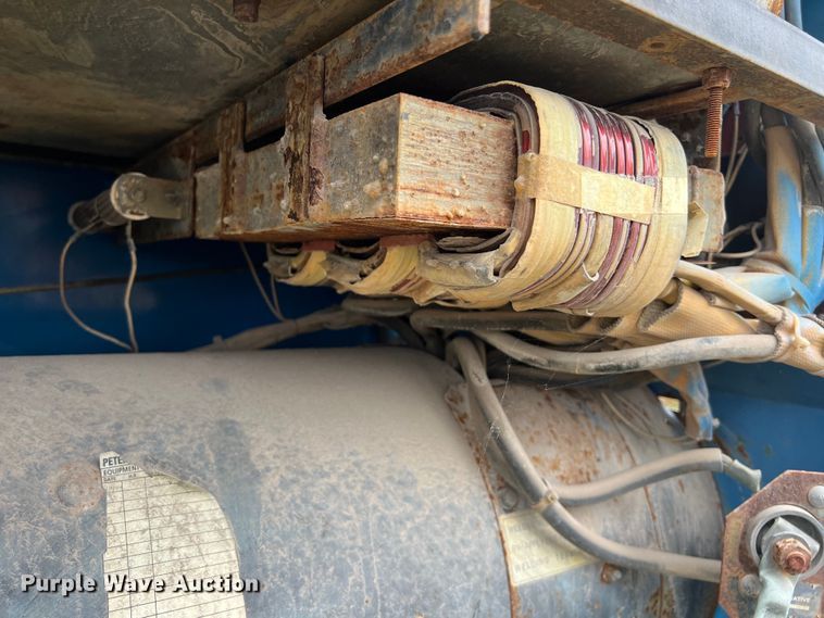 image for item DS2980 Miller Big Blue 400D welder/generator