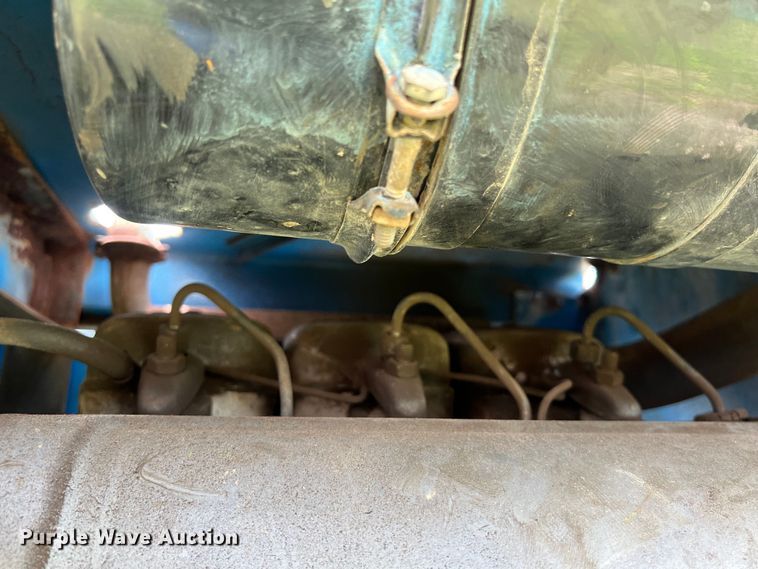 image for item DS2980 Miller Big Blue 400D welder/generator