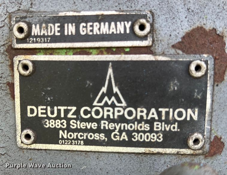 image for item DS2980 Miller Big Blue 400D welder/generator