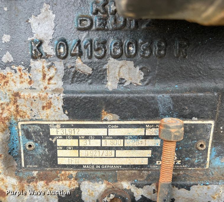 image for item DS2980 Miller Big Blue 400D welder/generator