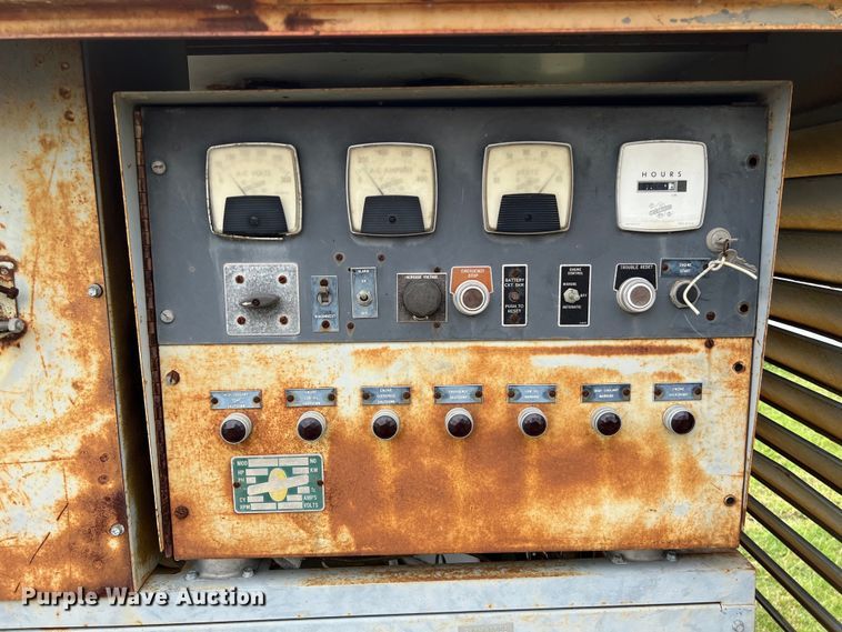 image for item DS2990 Stewart & Stevenson  8V-GD-160 generator