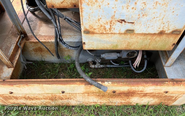 image for item DS2990 Stewart & Stevenson  8V-GD-160 generator