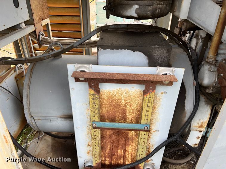 image for item DS2990 Stewart & Stevenson  8V-GD-160 generator