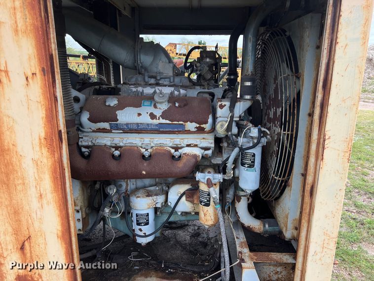 image for item DS2990 Stewart & Stevenson  8V-GD-160 generator