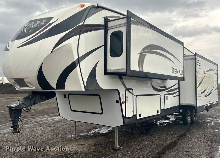 image for item EG1281 2015 Keystone RV Co. Denali camper