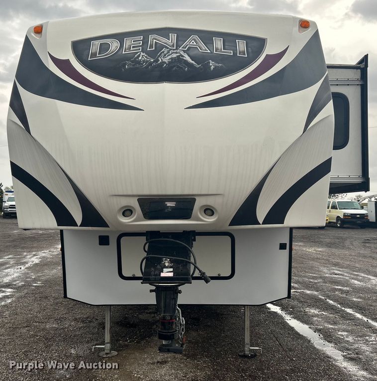 image for item EG1281 2015 Keystone RV Co. Denali camper