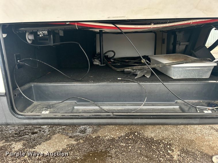 image for item EG1281 2015 Keystone RV Co. Denali camper