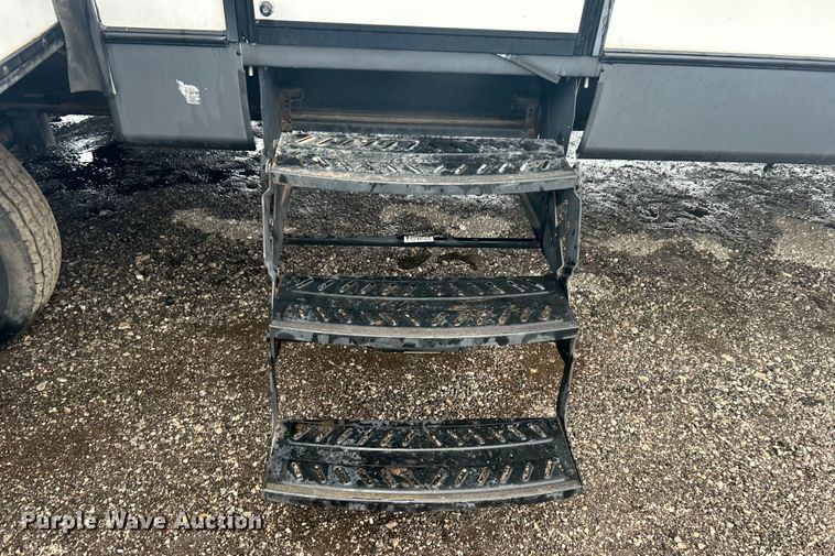 image for item EG1281 2015 Keystone RV Co. Denali camper