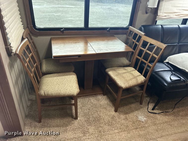 image for item EG1281 2015 Keystone RV Co. Denali camper