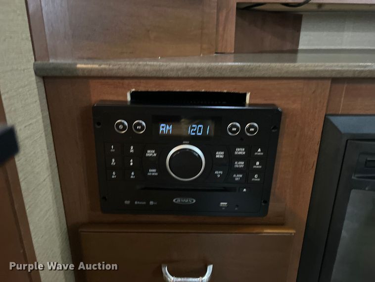 image for item EG1281 2015 Keystone RV Co. Denali camper