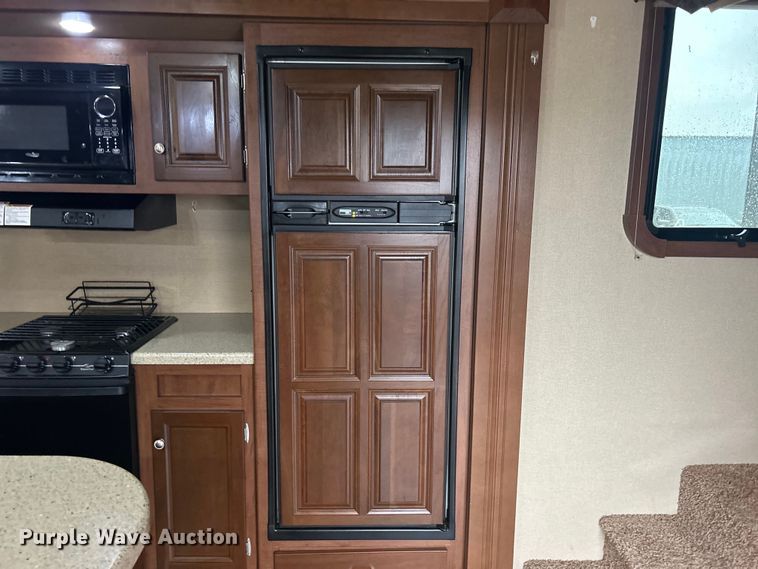 image for item EG1281 2015 Keystone RV Co. Denali camper