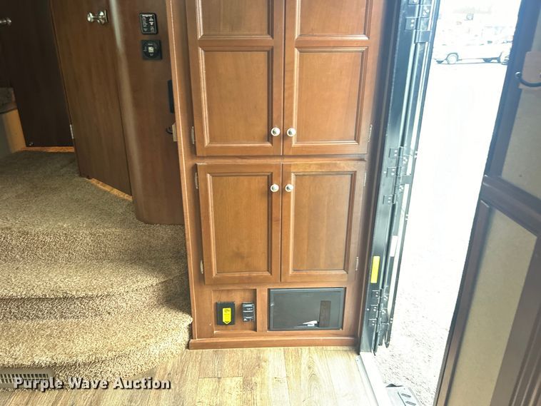 image for item EG1281 2015 Keystone RV Co. Denali camper