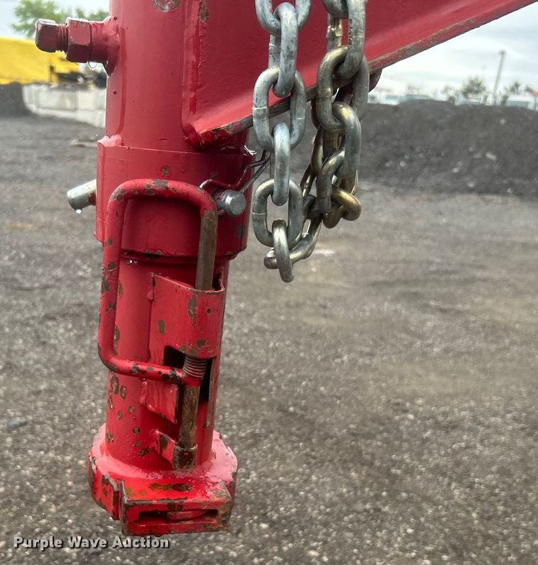 image for item EG1433 2013 Top Hat Industries, Inc. OTWG26X8.5-22.5E-F equipment trailer