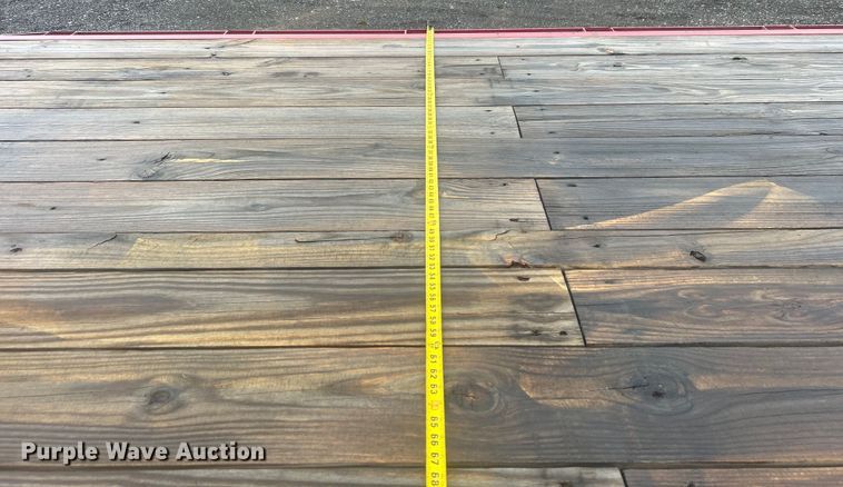 image for item EG1433 2013 Top Hat Industries, Inc. OTWG26X8.5-22.5E-F equipment trailer