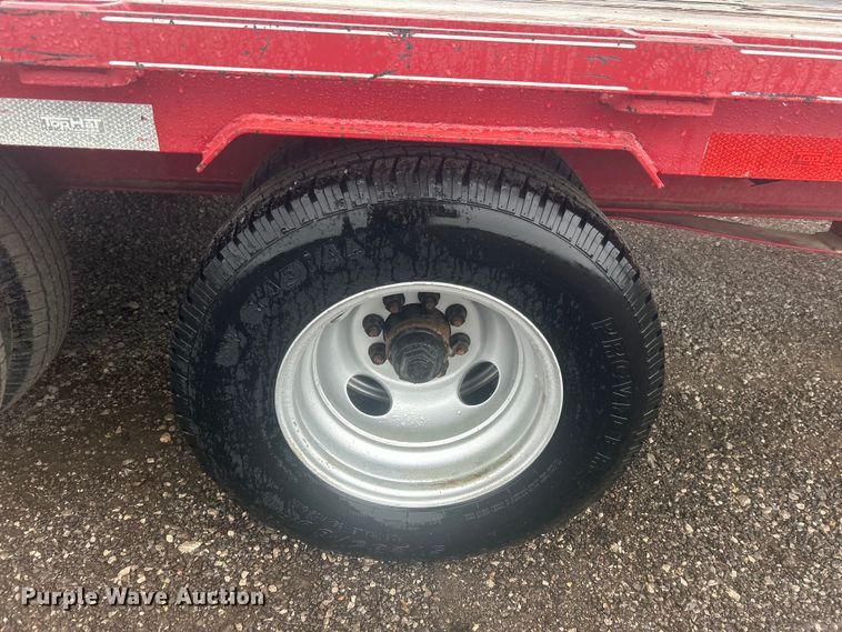 image for item EG1433 2013 Top Hat Industries, Inc. OTWG26X8.5-22.5E-F equipment trailer