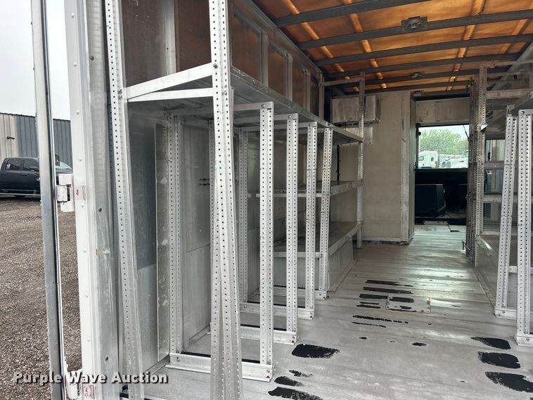 image for item EG1437 2000 Workhorse P30 delivery van