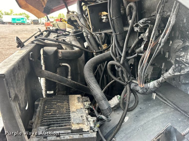 image for item EG1437 2000 Workhorse P30 delivery van