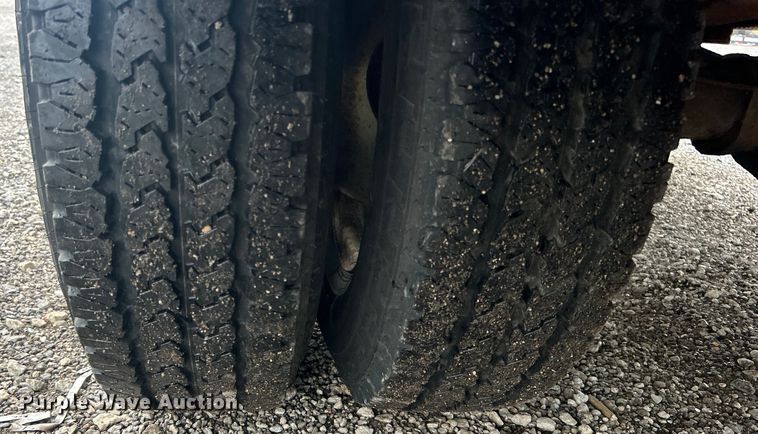 image for item EG1437 2000 Workhorse P30 delivery van