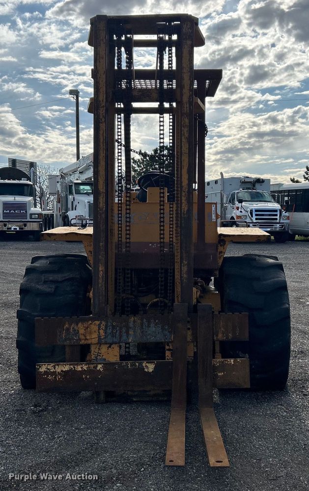 image for item EG1440 1989 Case 585E forklift
