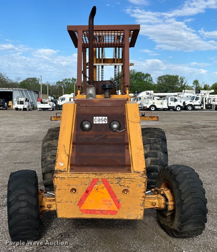 image for item EG1440 1989 Case 585E forklift