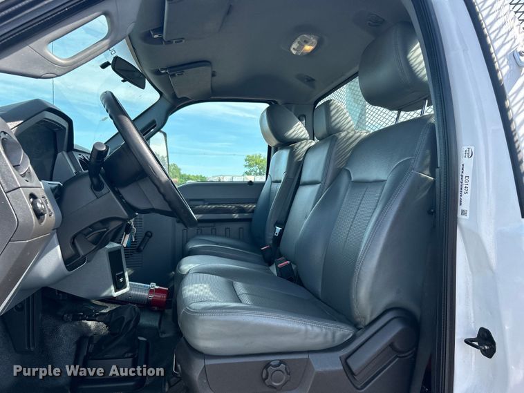 image for item EG1475 2017 Ford F650 Super Duty flatbed truck