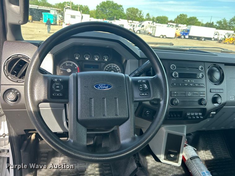 image for item EG1475 2017 Ford F650 Super Duty flatbed truck