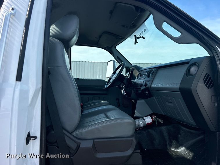 image for item EG1475 2017 Ford F650 Super Duty flatbed truck