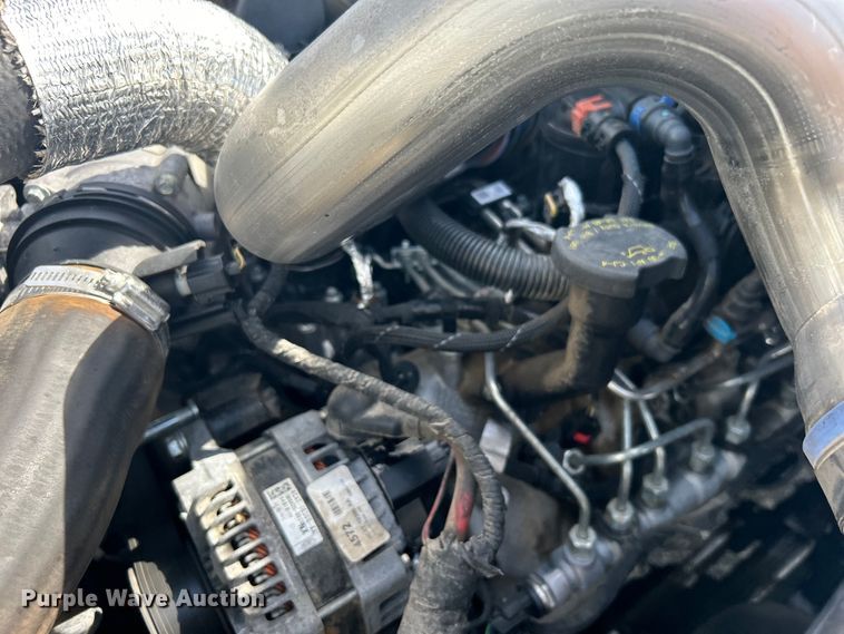 image for item EG1475 2017 Ford F650 Super Duty flatbed truck