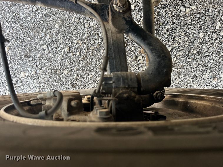 image for item EG1475 2017 Ford F650 Super Duty flatbed truck