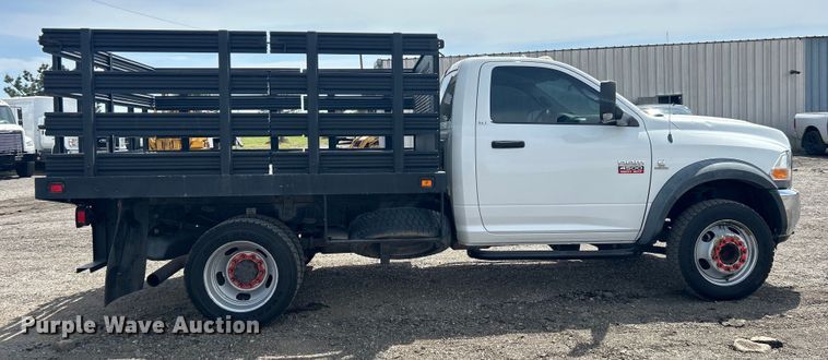 image for item EG1493 2011 Dodge Ram 4500HD flatbed truck